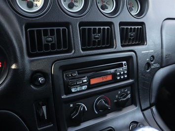 2002 Dodge Viper GTS   - Photo 19 - Springfield, MO 65802