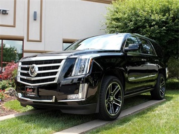 2015 Cadillac Escalade Premium   - Photo 11 - Springfield, MO 65802