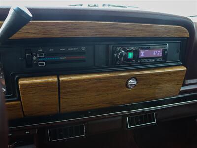 1988 Jeep Grand Wagoneer   - Photo 12 - Springfield, MO 65802