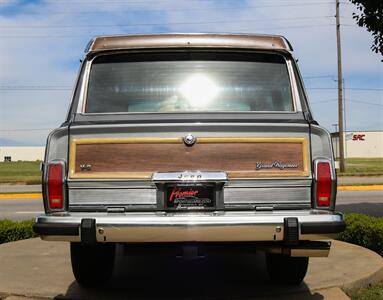 1988 Jeep Grand Wagoneer   - Photo 7 - Springfield, MO 65802