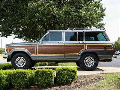 1988 Jeep Grand Wagoneer   - Photo 5 - Springfield, MO 65802