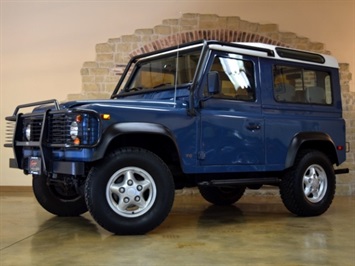 1997 Land Rover Defender 90   - Photo 6 - Springfield, MO 65802