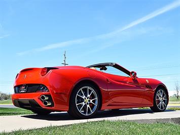 2012 Ferrari California   - Photo 25 - Springfield, MO 65802