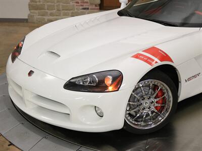 2004 Dodge Viper SRT-10  Mamba Edition - Photo 22 - Springfield, MO 65802