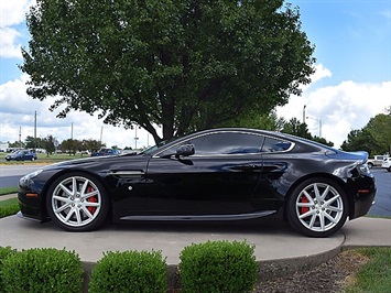 2013 Aston Martin Vantage   - Photo 12 - Springfield, MO 65802