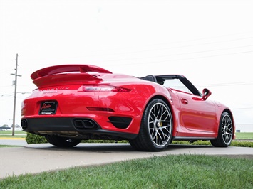 2015 Porsche 911 Turbo S   - Photo 24 - Springfield, MO 65802