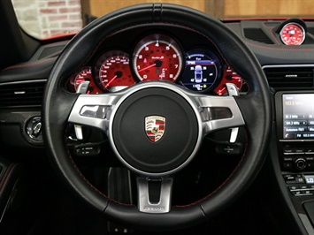 2015 Porsche 911 Turbo S   - Photo 10 - Springfield, MO 65802