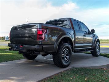 2017 Ford F-150 Raptor   - Photo 9 - Springfield, MO 65802