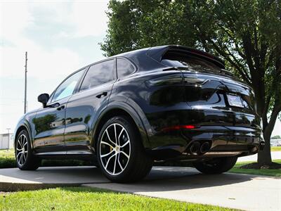 2020 Porsche Cayenne Turbo   - Photo 34 - Springfield, MO 65802