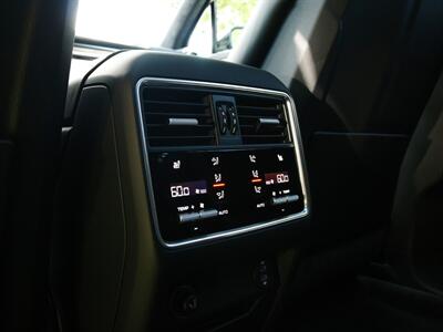 2020 Porsche Cayenne Turbo   - Photo 49 - Springfield, MO 65802