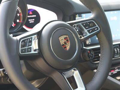 2020 Porsche Cayenne Turbo   - Photo 17 - Springfield, MO 65802