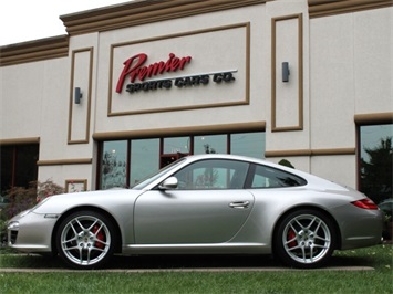 2011 Porsche 911 Carrera S   - Photo 1 - Springfield, MO 65802