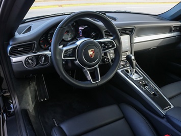 2017 Porsche 911 Carrera S   - Photo 32 - Springfield, MO 65802