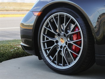 2017 Porsche 911 Carrera S   - Photo 46 - Springfield, MO 65802