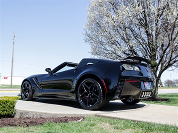 2019 Chevrolet Corvette ZR1   - Photo 29 - Springfield, MO 65802