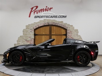 2019 Chevrolet Corvette ZR1   - Photo 6 - Springfield, MO 65802