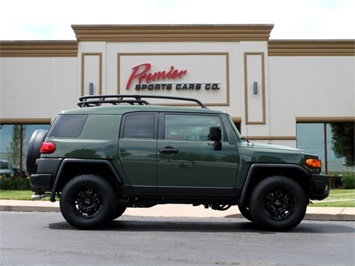 2011 Toyota FJ Cruiser   - Photo 9 - Springfield, MO 65802