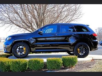 2018 Jeep Grand Cherokee Trackhawk   - Photo 33 - Springfield, MO 65802