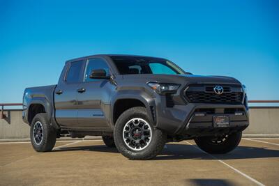 2024 Toyota Tacoma TRD Off-Road   - Photo 3 - Springfield, MO 65802