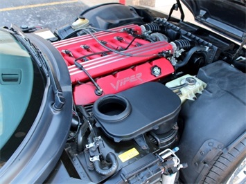 1995 Dodge Viper RT/10   - Photo 25 - Springfield, MO 65802