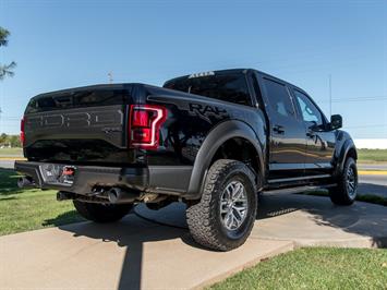 2018 Ford F-150 Raptor   - Photo 9 - Springfield, MO 65802