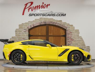 2019 Chevrolet Corvette ZR1   "Manual " 3ZR ZTK Only 400 Miles - Photo 3 - Springfield, MO 65802