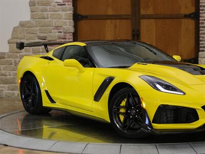 2019 Chevrolet Corvette ZR1   "Manual " 3ZR ZTK Only 400 Miles - Photo 5 - Springfield, MO 65802