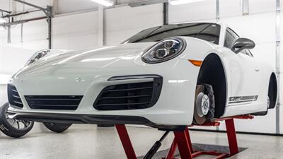 2019 Porsche 911 Carrera 4   - Photo 51 - Springfield, MO 65802