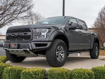 2018 Ford F-150 Raptor   - Photo 1 - Springfield, MO 65802