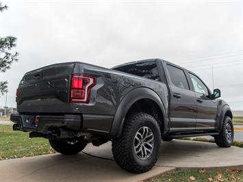 2018 Ford F-150 Raptor   - Photo 9 - Springfield, MO 65802