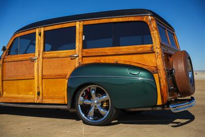 1942 Ford Woody Super Deluxe   - Photo 87 - Springfield, MO 65802