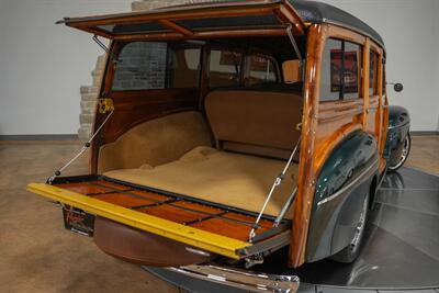 1942 Ford Woody Super Deluxe   - Photo 33 - Springfield, MO 65802