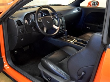 2008 Dodge Challenger SRT8   - Photo 14 - Springfield, MO 65802