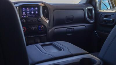 2021 Chevrolet Silverado 1500 LT Trail Boss   - Photo 17 - Springfield, MO 65802