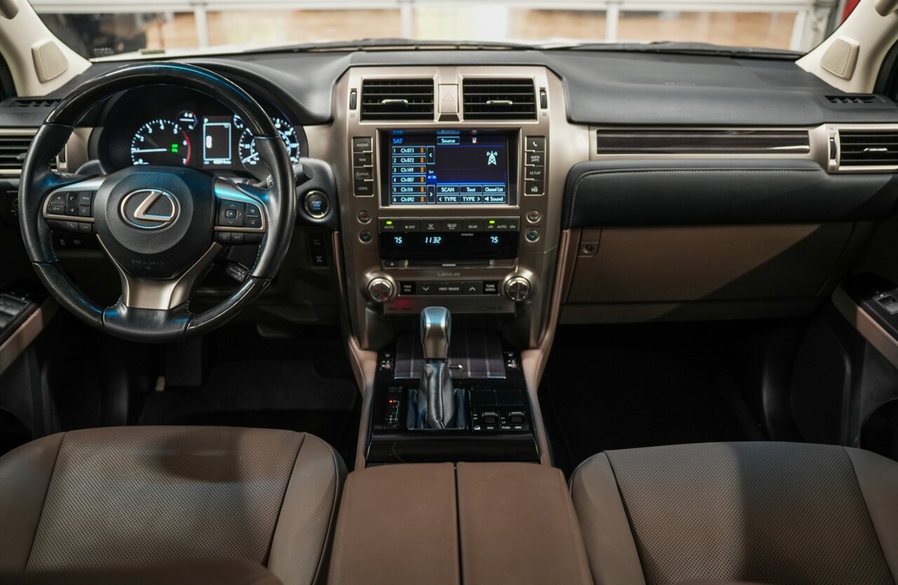 2020 Lexus GX 460 Preium - Photo 30 - Springfield, MO 65802