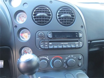 2006 Dodge Viper SRT-10   - Photo 15 - Springfield, MO 65802