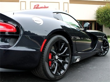 2013 Dodge Viper SRT GTS   - Photo 13 - Springfield, MO 65802