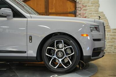 2022 Rolls-Royce Black Badge Cullinan  Warranty until 09/2027 - Photo 4 - Springfield, MO 65802