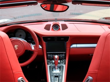 2013 Porsche 911 Carrera S Cabriolet   - Photo 16 - Springfield, MO 65802