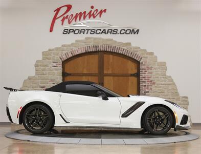 2019 Chevrolet Corvette ZR1   - Photo 3 - Springfield, MO 65802