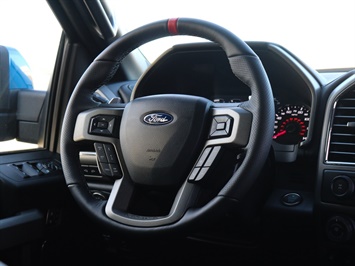 2019 Ford F-150 Raptor   - Photo 10 - Springfield, MO 65802