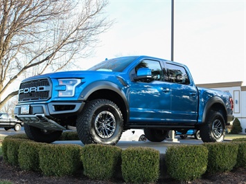 2019 Ford F-150 Raptor   - Photo 1 - Springfield, MO 65802