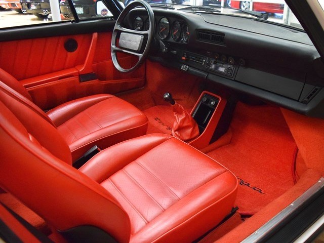1985 Porsche 911 Carrera - Photo 16 - Springfield, MO 65802