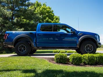 2017 Ford F-150 Raptor   - Photo 3 - Springfield, MO 65802