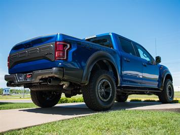 2017 Ford F-150 Raptor   - Photo 9 - Springfield, MO 65802