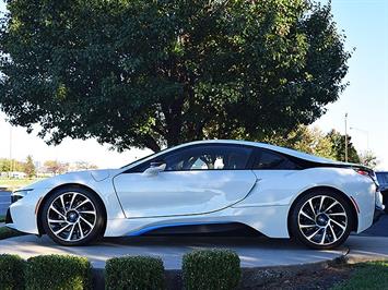 2016 BMW i8   - Photo 25 - Springfield, MO 65802