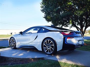 2016 BMW i8   - Photo 27 - Springfield, MO 65802