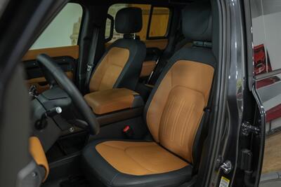 2023 Land Rover Defender 110 X   - Photo 15 - Springfield, MO 65802