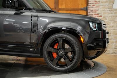 2023 Land Rover Defender 110 X   - Photo 6 - Springfield, MO 65802