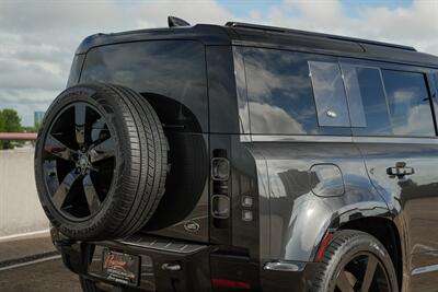 2023 Land Rover Defender 110 X   - Photo 39 - Springfield, MO 65802